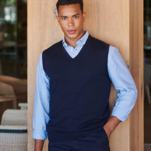 MEN'S SLEEVELESS V-NECK JUMPER